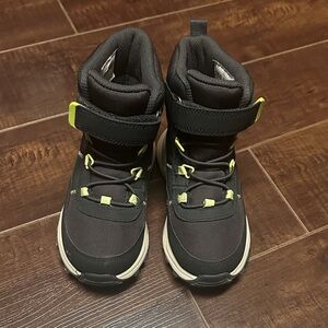 Cat & Jack kids snow boots